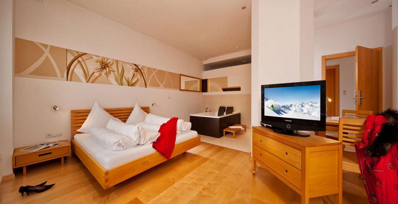 Hotel Dominic Сьолден Стая снимка